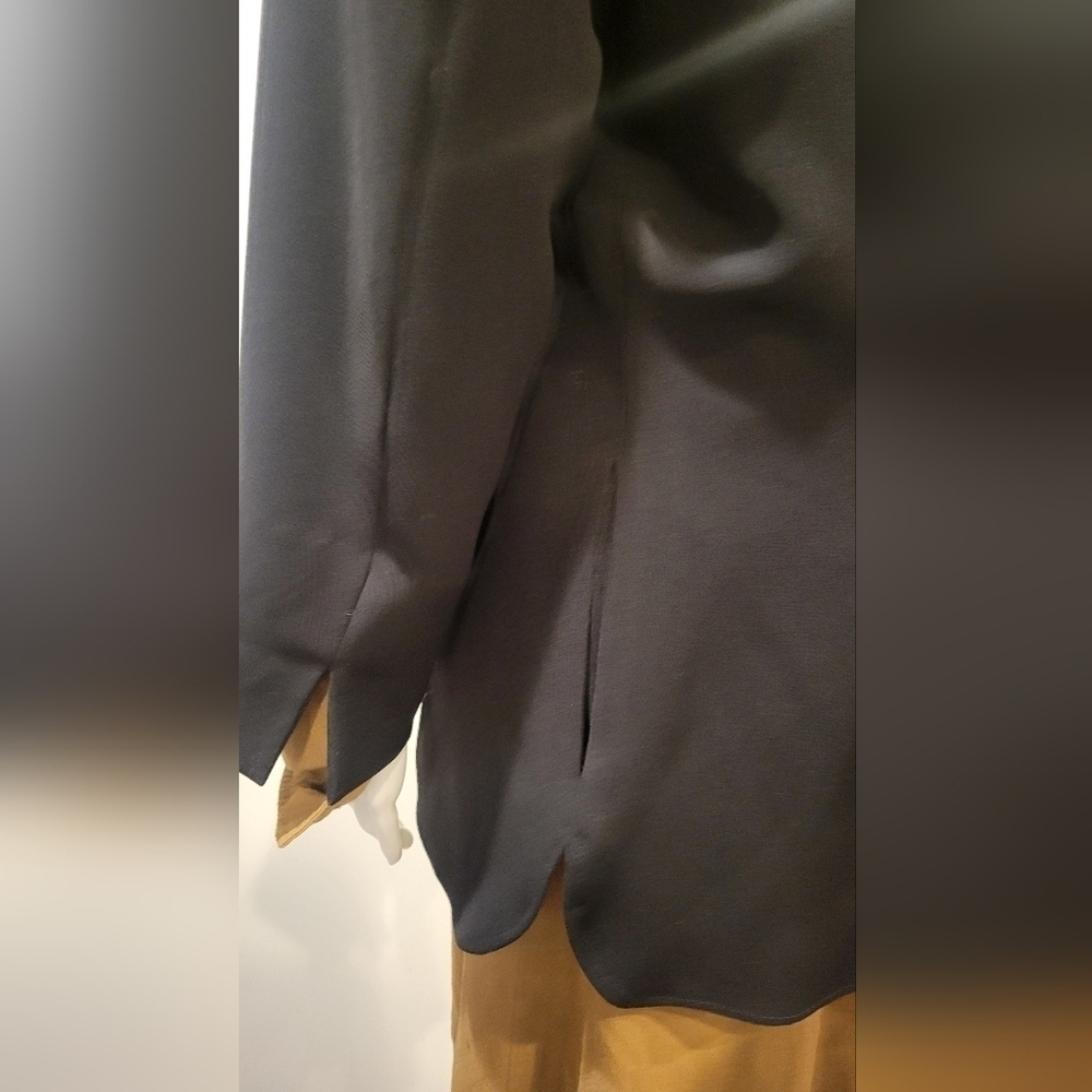 Nina McLemore Black Polyester Blazer 2 Pockets  Size 12 Made in USA - Picture 7 of 10
